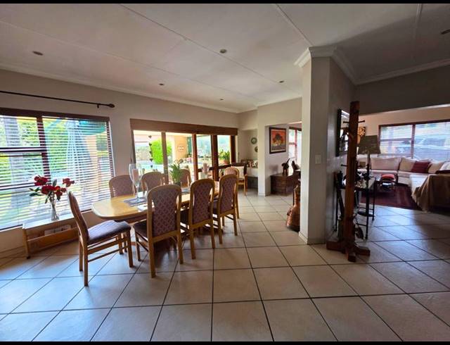 3 BEDROOM HOUSE FOR SALE IN GLEN MARAIS